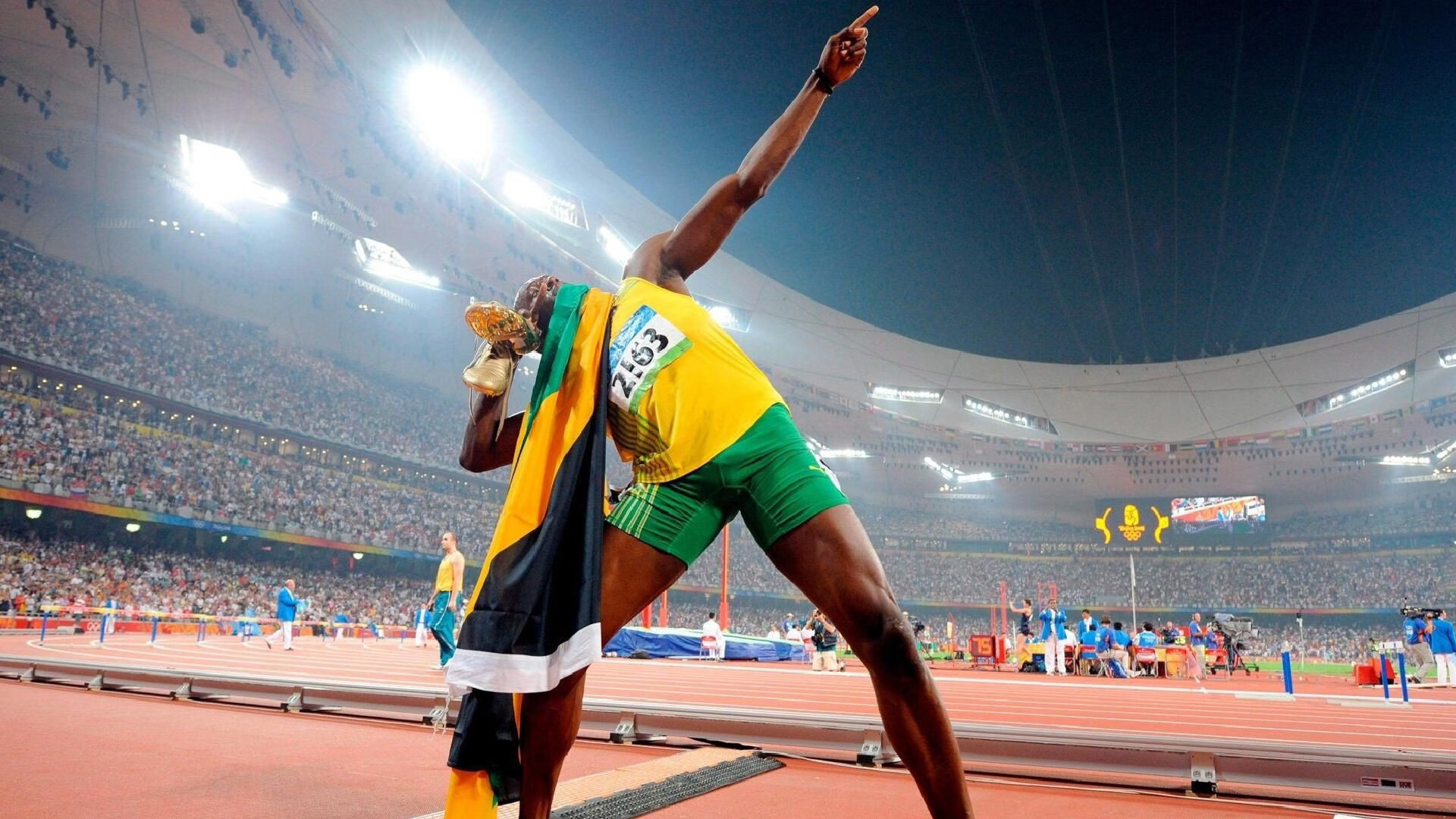 拜仁再创佳绩,德甲霸主地位稳固,拜仁 德甲