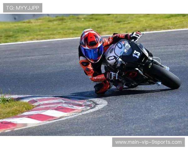 特纳赛后晒出一张赛车破损的照片，但很快将其删掉，特纳赛摩托车哪里生产的